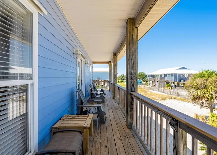 Relax By The Bay Holiday home *